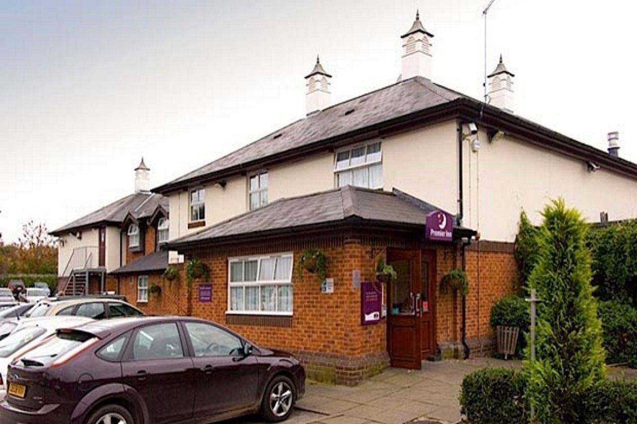 Premier Inn Chester Central - North Exterior foto